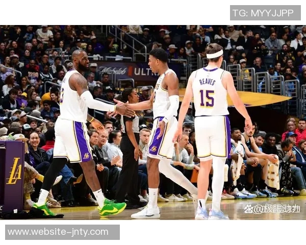 波蒂斯手感火热13投11中三分球6投5中狂砍27分创赛季新高